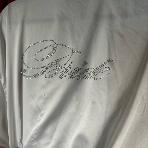 Icing White Bride Robe - Picture 3 of 4